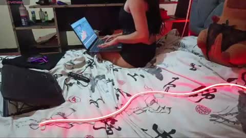 moonvelvetduo online show from 07.28.26