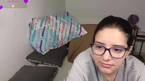 Snapshot of moonwoman_ chatting on 02.04.26 Moon Woman online show from 02.04.26