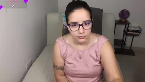 Snapshot of moonwoman_ chatting on 02.06.26 Moon Woman online show from 02.06.26