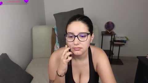 Snapshot of moonwoman_ chatting on 02.22.26 Moon Woman online show from 02.22.26