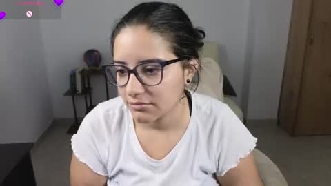 Moon Woman online show from 07.25.26