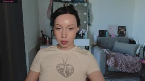 Snapshot of moranagoddess chatting on 04.01.26 Morana follow my boosty online show from 04.01.26