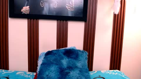 Snapshot of mordurecrazyatmblonde chatting on 06.17.26 alexia online show from 06.17.26