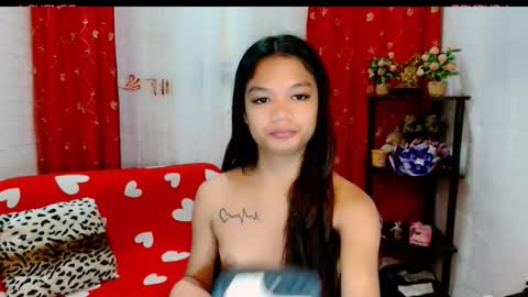 Snapshot of morena_cockts chatting on 02.19.25 rondina online show from 02.19.25
