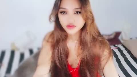 Snapshot of morenaloves_u chatting on 07.16.26 trixie online show from 07.16.26