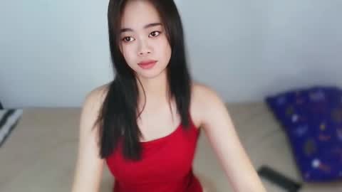 Snapshot of morenaloves_u chatting on 07.24.26 trixie online show from 07.24.26