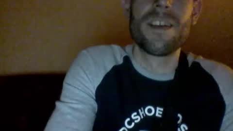 morenikoo26 online show from 10.15.25