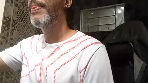 moreno_gatto online show from 10.02.25