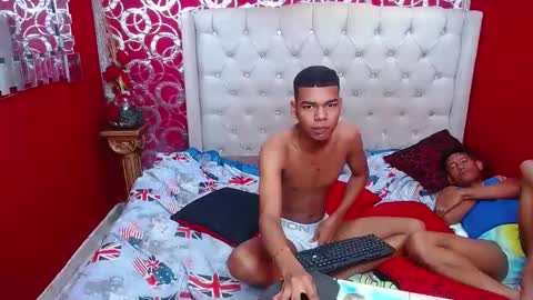 Snapshot of morenoblack23cm chatting on 01.22.25 duohot23 online show from 01.22.25