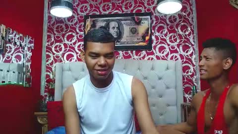 Snapshot of morenoblack23cm chatting on 02.19.25 duohot23 online show from 02.19.25