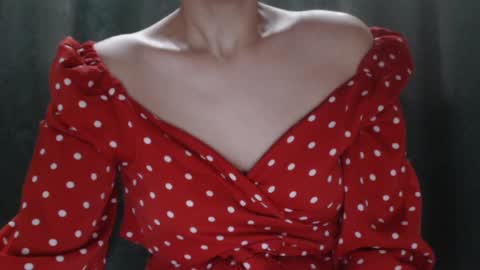 Snapshot of moreza99 chatting on 01.21.25 monika online show from 01.21.25