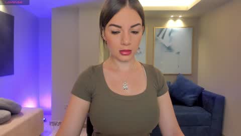 Snapshot of morganhicks chatting on 01.08.25 Morgan Hicks online show from 01.08.25