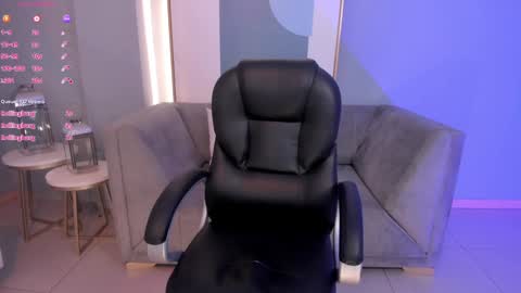 Snapshot of morganhicks chatting on 01.15.25 Morgan Hicks online show from 01.15.25