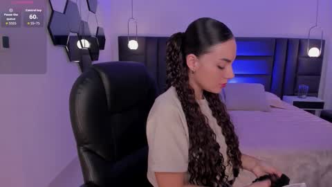 Morgan Hicks online show from 11.14.25