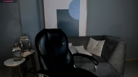 Morgan Hicks online show from 02.03.26