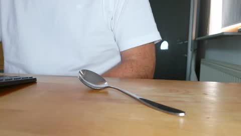 Snapshot of morris_01 chatting on 11.20.25 Morris online show from 11.20.25