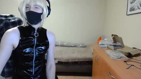 Snapshot of mory_subb chatting on 12.12.24 Mory online show from 12.12.24