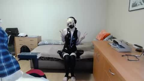 Snapshot of mory_subb chatting on 12.17.24 Mory online show from 12.17.24