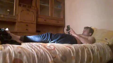 Snapshot of mospeleu chatting on 03.07.25 Nomadu online show from 03.07.25