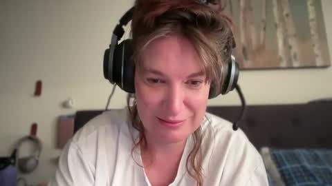 Mossy Mommy online show from 07.12.26