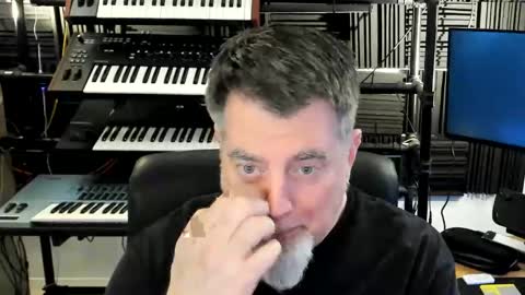 mostly_unbothered online show from 04.19.26