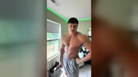 mostmuscularr online show from 07.26.26