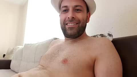 Snapshot of mostwanted7 chatting on 09.17.25 mostwanted7 online show from 09.17.25