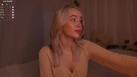 Snapshot of mother__of__dragons chatting on 09.14.25 Deni and Jett my weekly schedule online show from 09.14.25