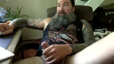 Snapshot of mountainman69696 chatting on 06.14.26 mountainman69696 online show from 06.14.26