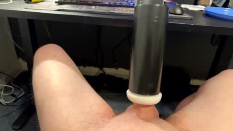 Snapshot of mouthful_ chatting on 01.25.25 Mouthful online show from 01.25.25