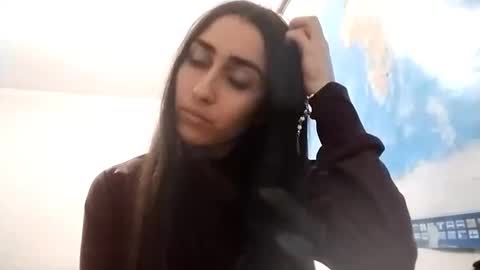 Karla online show from 11.24.25