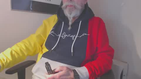 mr_boombastic2021 online show from 12.27.24