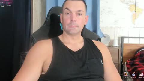 Snapshot of mr_mac69 chatting on 10.07.25 Cam online show from 10.07.25