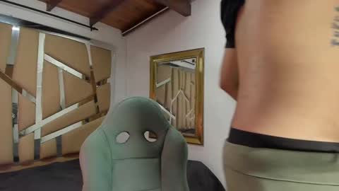 MIKEE online show from 02.26.25