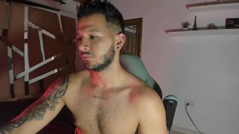 MIKEE online show from 03.05.25