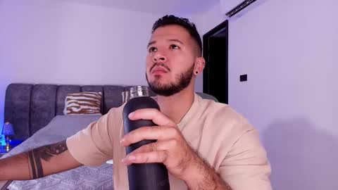 MIKEE online show from 01.18.26