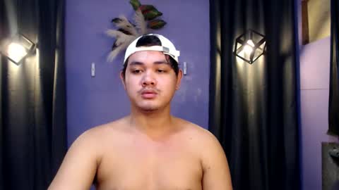 mr_olivercummerx online show from 11.23.25