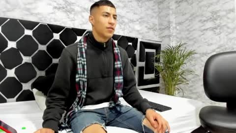 Mr Porn  online show from 04.10.26