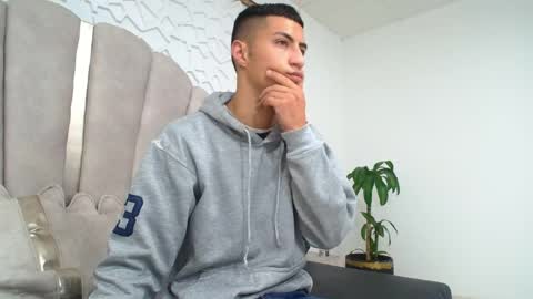Mr Porn  online show from 04.13.26
