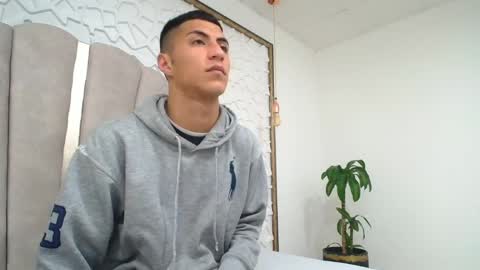 Mr Porn  online show from 04.14.26