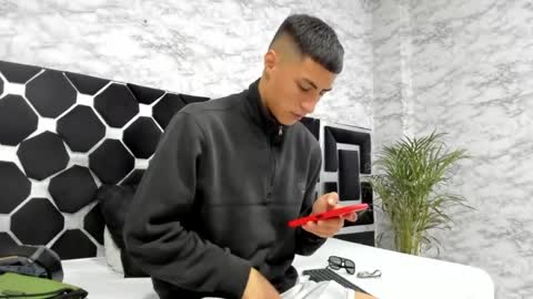 Mr Porn  online show from 04.18.26