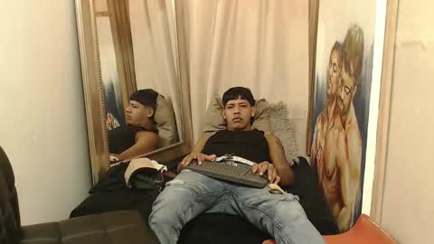 Snapshot of mr_stiven_ chatting on 11.12.25 mr_stiven_ online show from 11.12.25