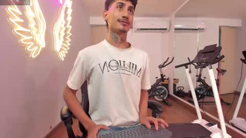 MR online show from 11.08.25