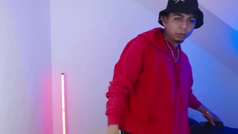 Snapshot of mralpha_latino chatting on 04.13.26 Alpha LATINO online show from 04.13.26