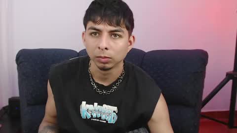 Snapshot of mralpha_latino chatting on 04.22.26 Alpha LATINO online show from 04.22.26