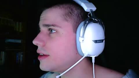 Snapshot of mrbepsik chatting on 02.12.26 Mr Roman online show from 02.12.26