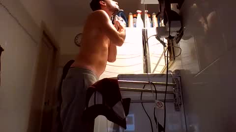 Snapshot of mrbobbylife chatting on 11.09.25 bobby online show from 11.09.25