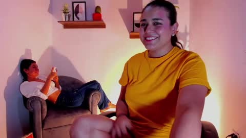 Laura online show from 03.06.25