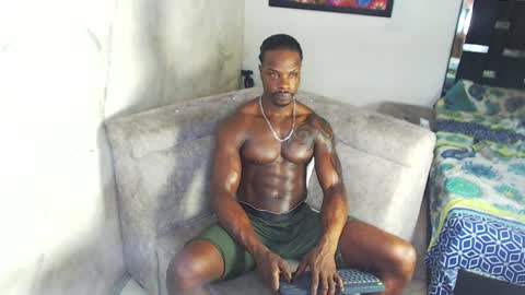 Snapshot of mrbyronstallion chatting on 10.13.25 byron online show from 10.13.25