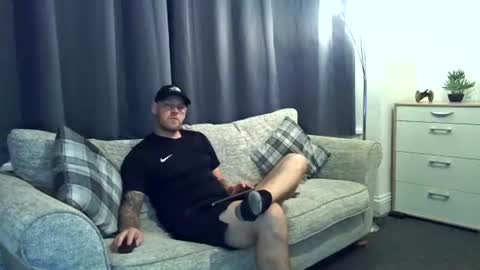 Snapshot of mrengland86566 chatting on 09.18.25 mrengland86566 online show from 09.18.25